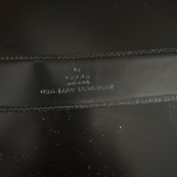 Gucci silver single G buckle. Authentic, barely worn, size 85 - Picture 4 of 4